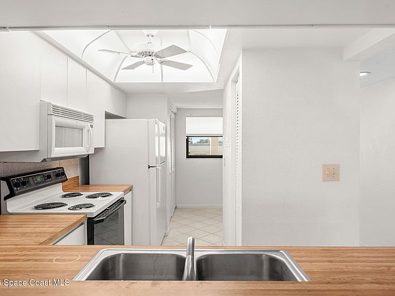 4th image of 3165 N Atlantic Ave APT B304
