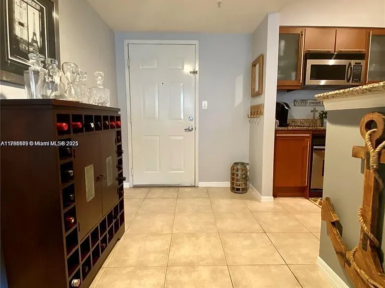 2080 S Ocean Dr #707 — Photo 15