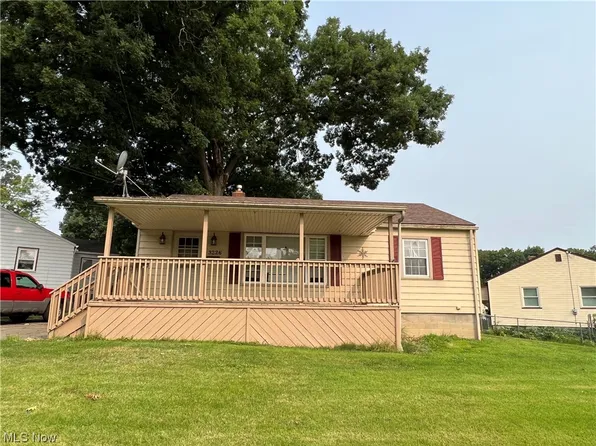 3226 Quentin Dr, Youngstown, OH 44511