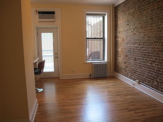 4th image of 411 12th St #1