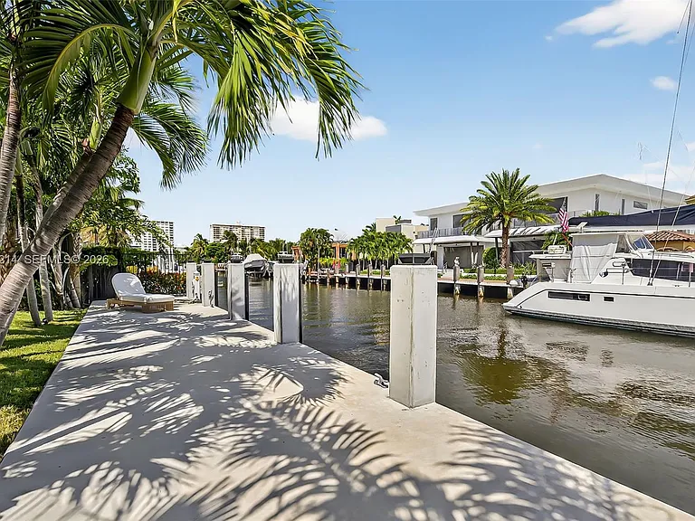 620 Solar Isle Dr — Photo 19