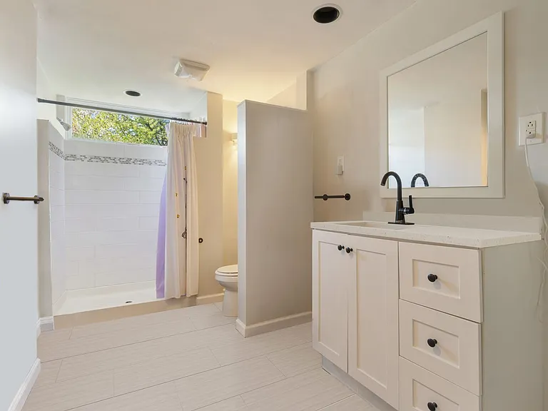 5735 Walnut St — Photo 13