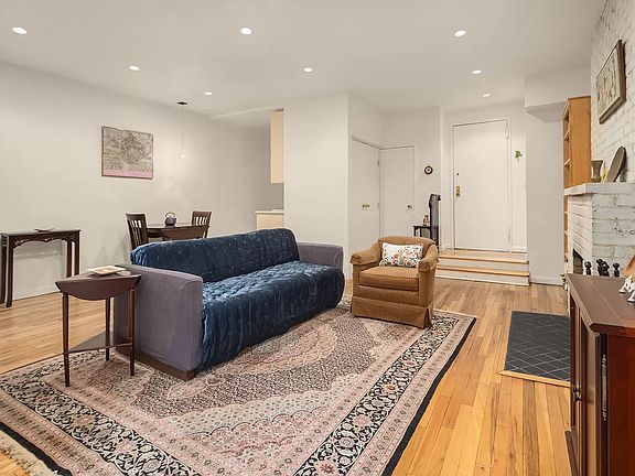 2nd image of 307 W 82nd St APT B