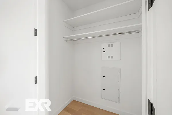 Rented by EXR | media 13