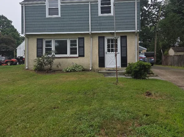 1005 Swarthmore Ave, Folsom, PA 19033