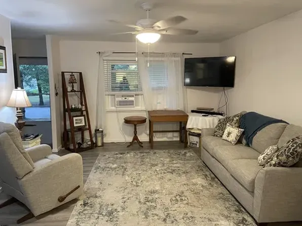 33 Chapman Blvd #B, Somers Pt, NJ 08244