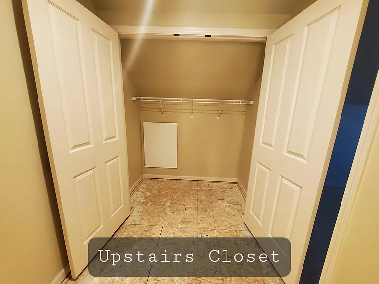 2403 N Water St — Photo 17