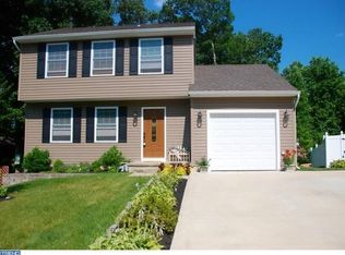 350 Whethersfield Dr, Glassboro, NJ 08028