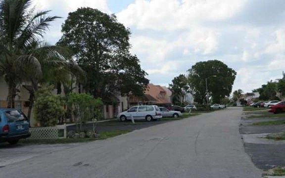 4th image of 1241 Seaview Dr