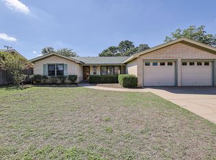 5413 16th Pl, Lubbock, TX 79416