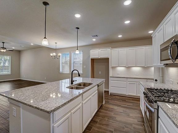 The Greensbrook - Kitchen