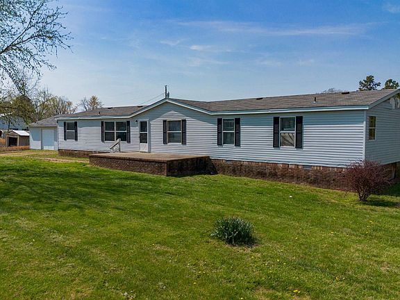 2nd image of 143 Sundance Ln