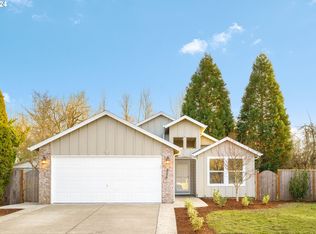 955 S Palmetto St, Cornelius, OR 97113