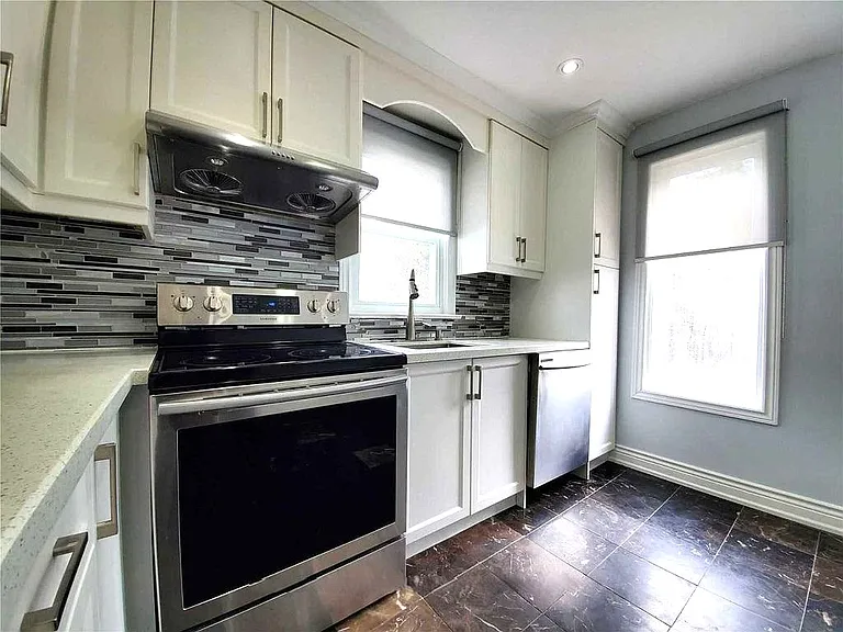 253 Sinclair Ave — Photo 20