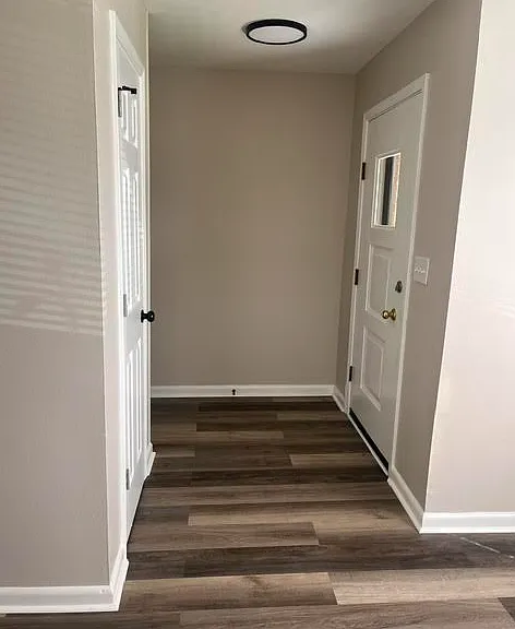 907 Dixiana Dr — Photo 3