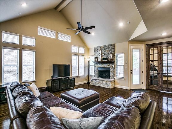 2nd image of 11014 Pattison Dr