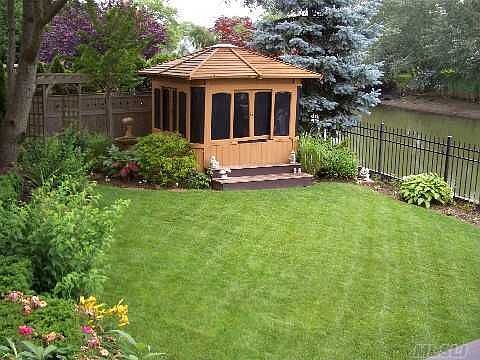 3rd image of 2723 Cheshire Dr