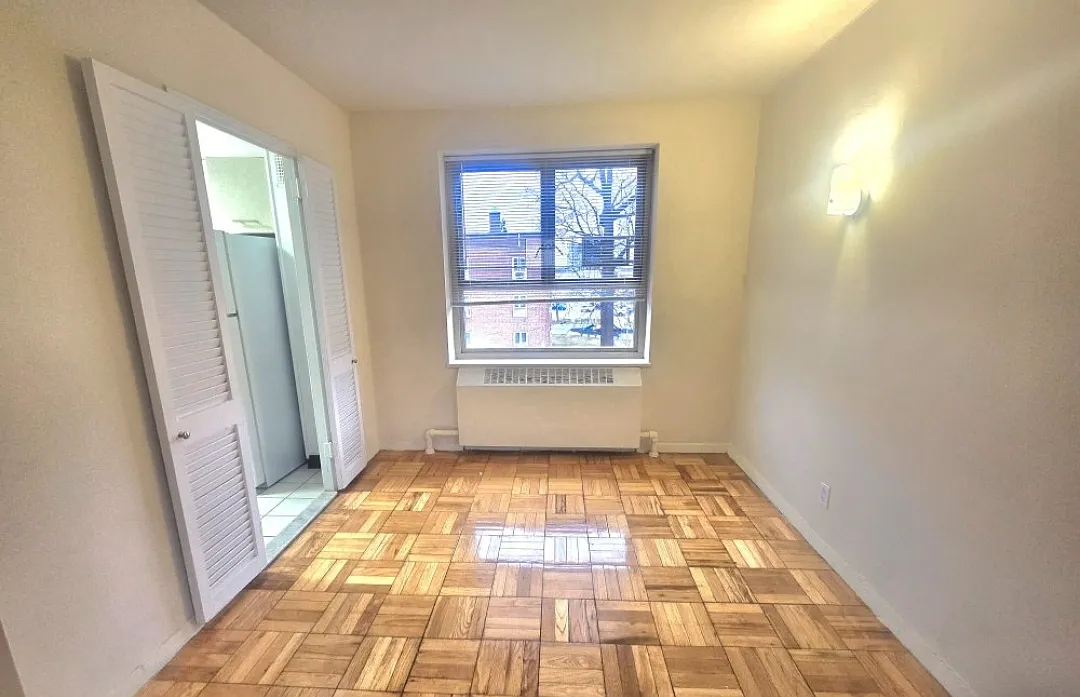 1 bed, 800 sqft, $2,268 — Photo 3