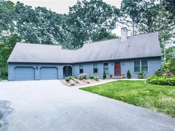 19 Hickory Hill Drive, Chester, CT 06412