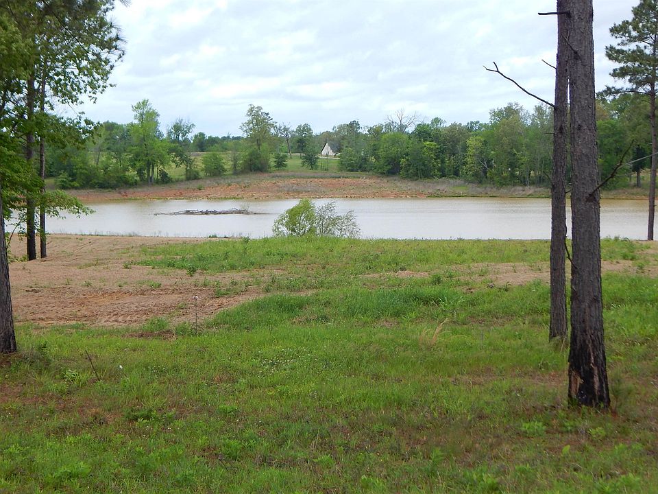 2nd image of Cardinal Rd