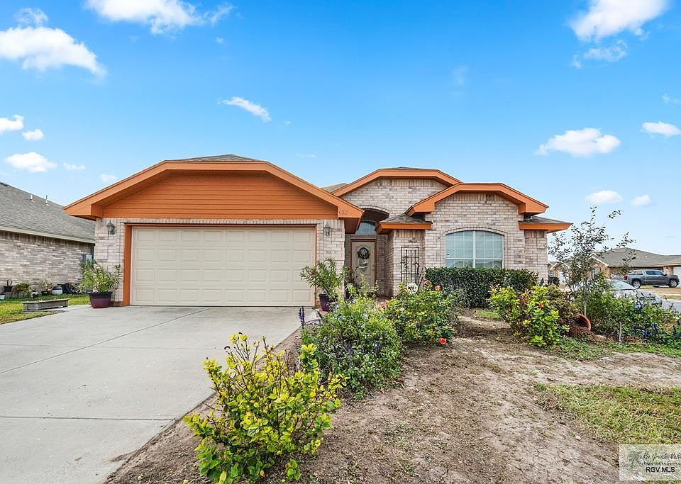 1st image of 4021 Laredo Rd