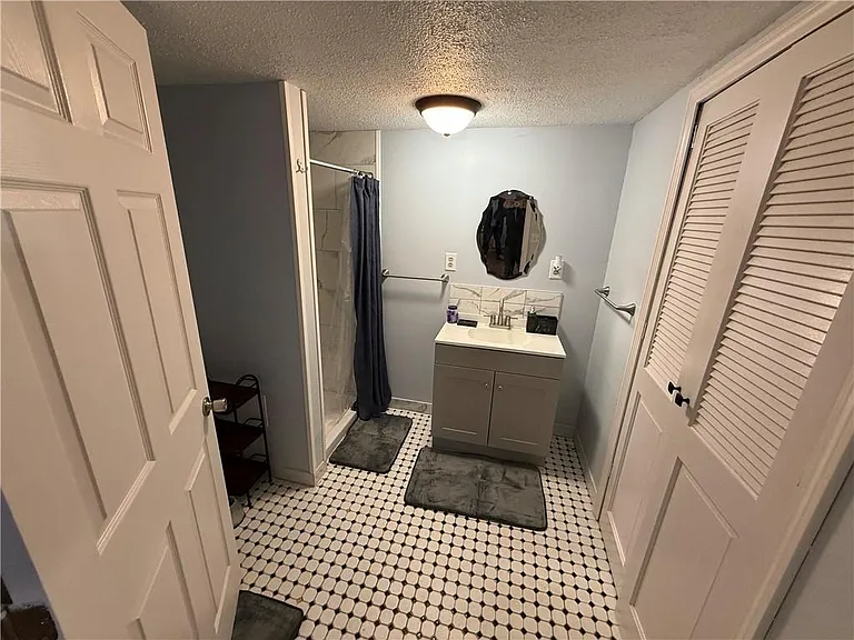 43A Eton Ave #A — Photo 9