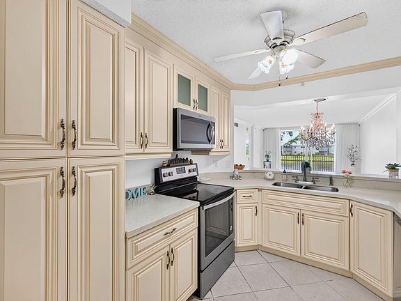 4th image of 9551 Weldon Circle #E212