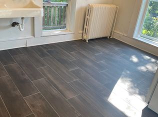 328 E 4th St UNIT 4, Litchfield, MN 55355