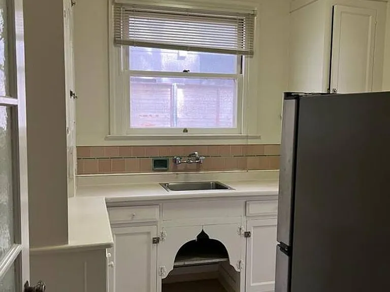 2533 Durant Ave #6 — Photo 4