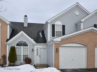 846 S Constitution Ave, Island Lake, IL 60042