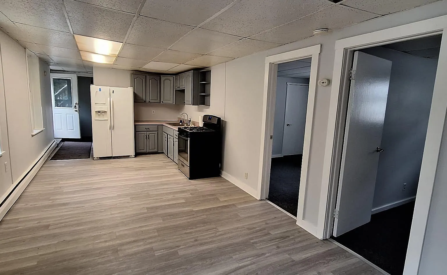2 bed, 1.0 bath, 650 sqft, $1,750 — Photo 3