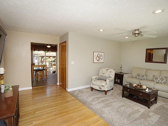 5th image of 258 Littlebrook Dr