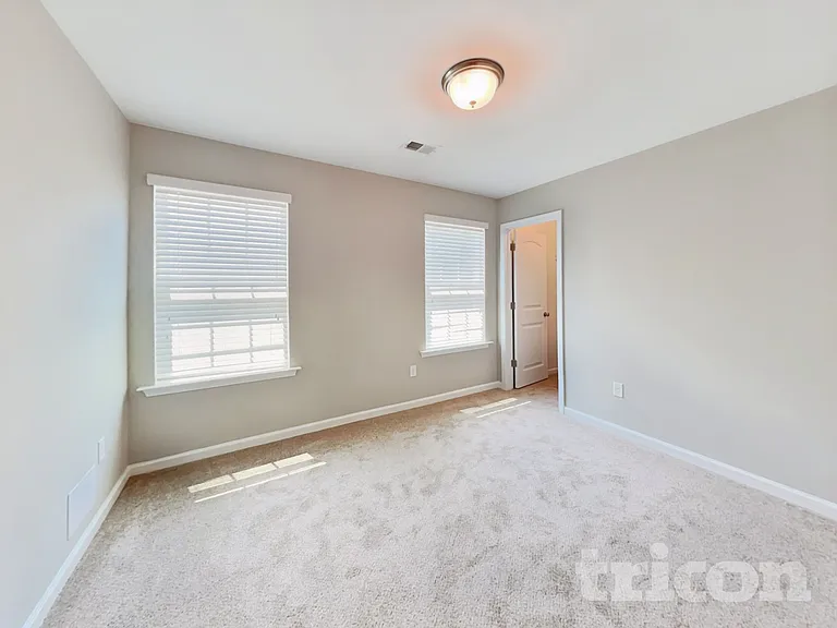 162 Eventine Way — Photo 9