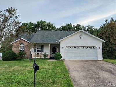 1302 W Cloverfield, Greenville, IL, 62246