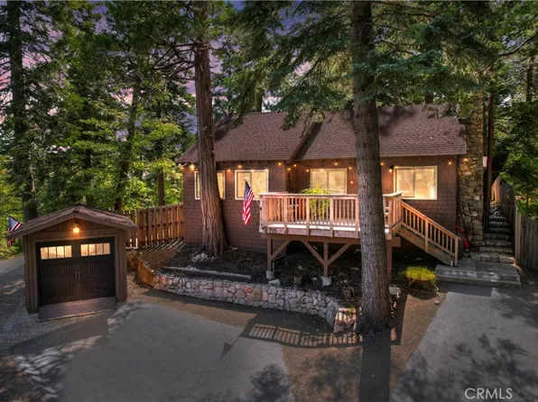 705 Cedar Ln, Twin Peaks, CA 92391
