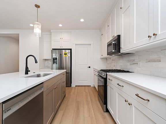 6th image of this home