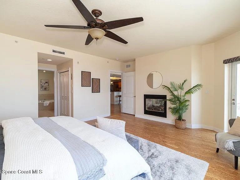 1 8th Ave #1204 — Photo 7