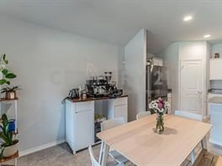 628 Spaulding St — Photo 10