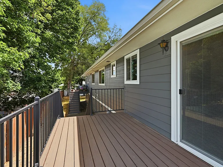 3014 N Willow Rd — Photo 16