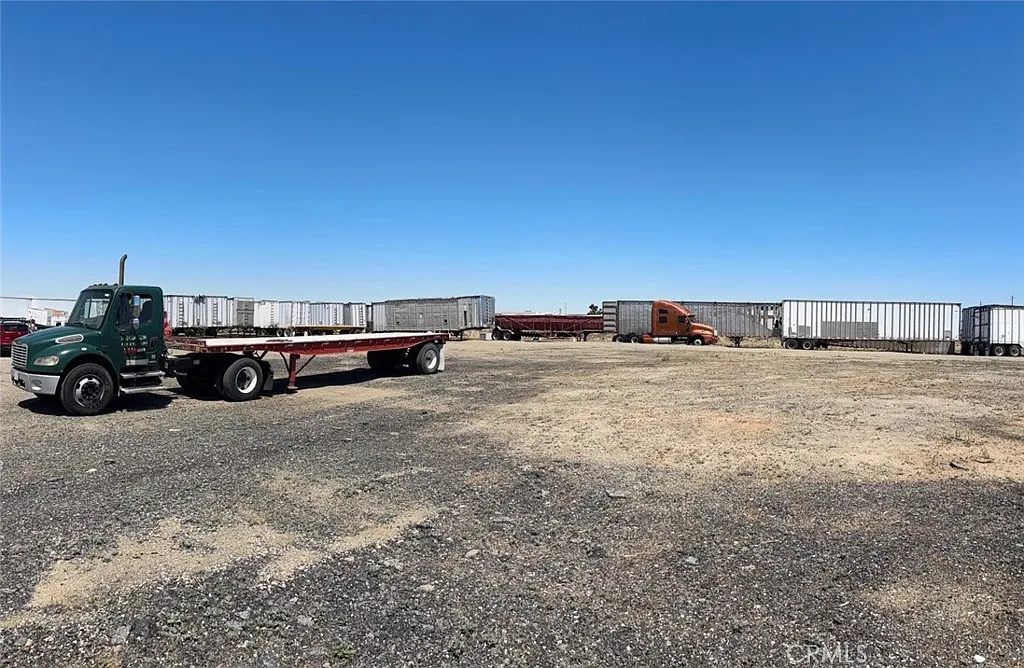42056 7th St E Lot 46 photo 1
