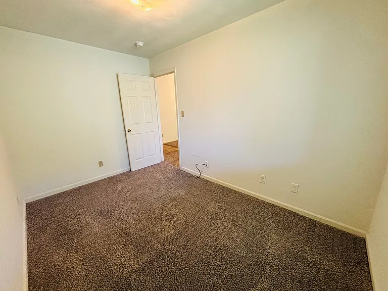 401K Berryfield Ln — Photo 16