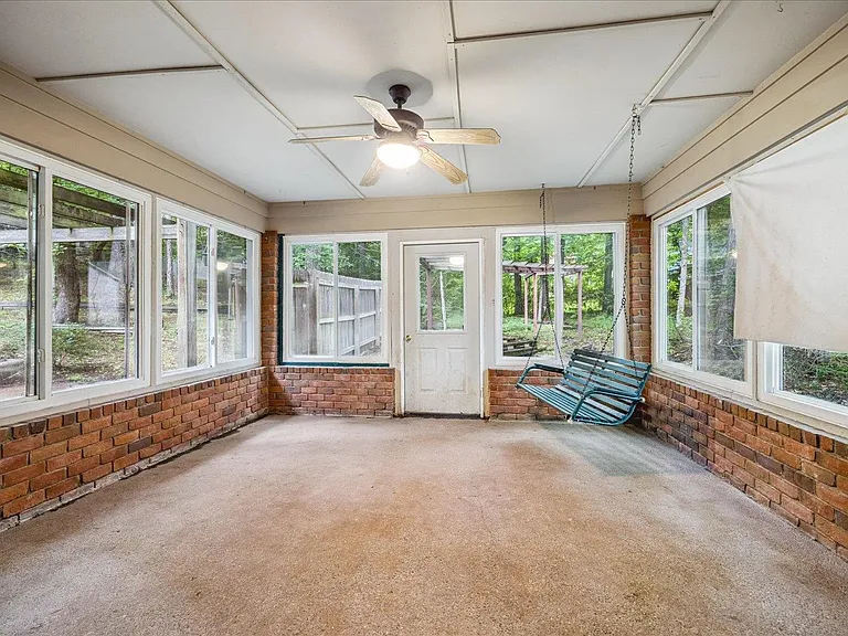 8428 Bazemore Rd — Photo 12