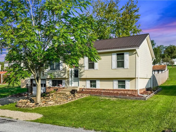 23 Homestead Dr, Avella, PA 15312
