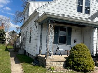 1806 1/2 Wabash St E, Michigan City, IN