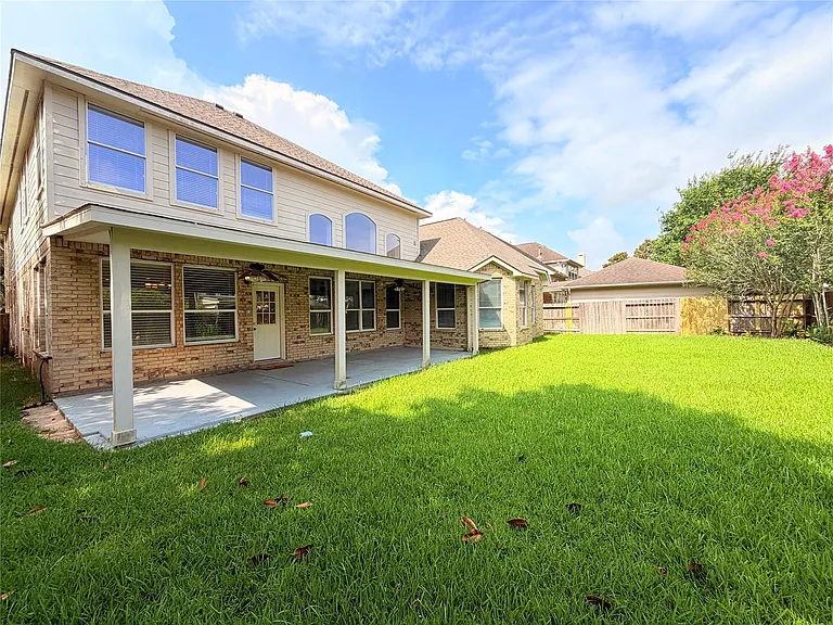 5206 Riverstone Crossing Dr — Photo 20