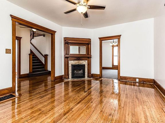 4th image of 17 Charles St