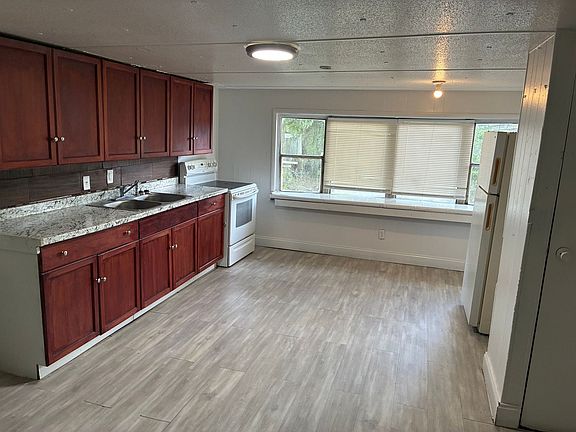 2nd image of 1025 W Socrum Loop Rd #7