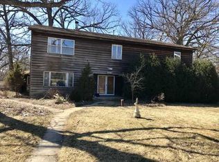 10150 Meadow Ln, Des Plaines, IL