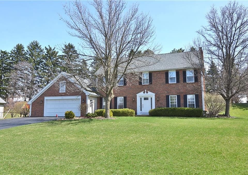 1st image of 43 Devonwood Ln