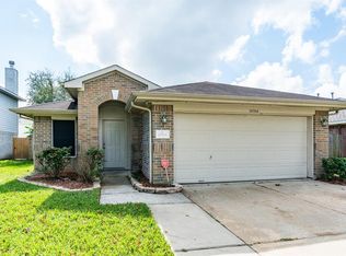 10706 Adler Dr, Baytown, TX 77523